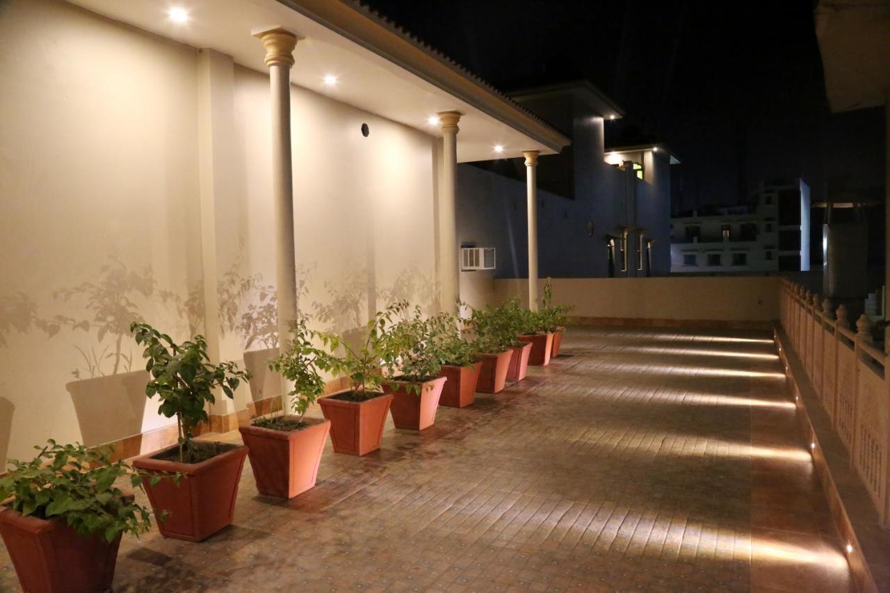 Vijaigarh Kothi - Heritage Boutique Waranasi Zewnętrze zdjęcie