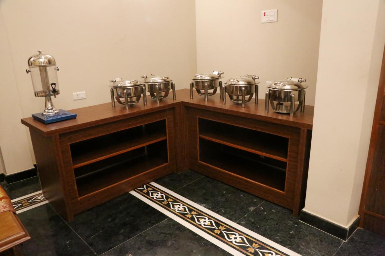 Vijaigarh Kothi - Heritage Boutique Waranasi Zewnętrze zdjęcie