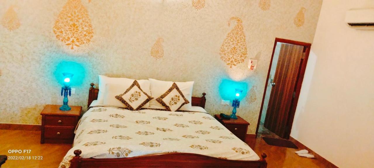 Vijaigarh Kothi - Heritage Boutique Waranasi Zewnętrze zdjęcie
