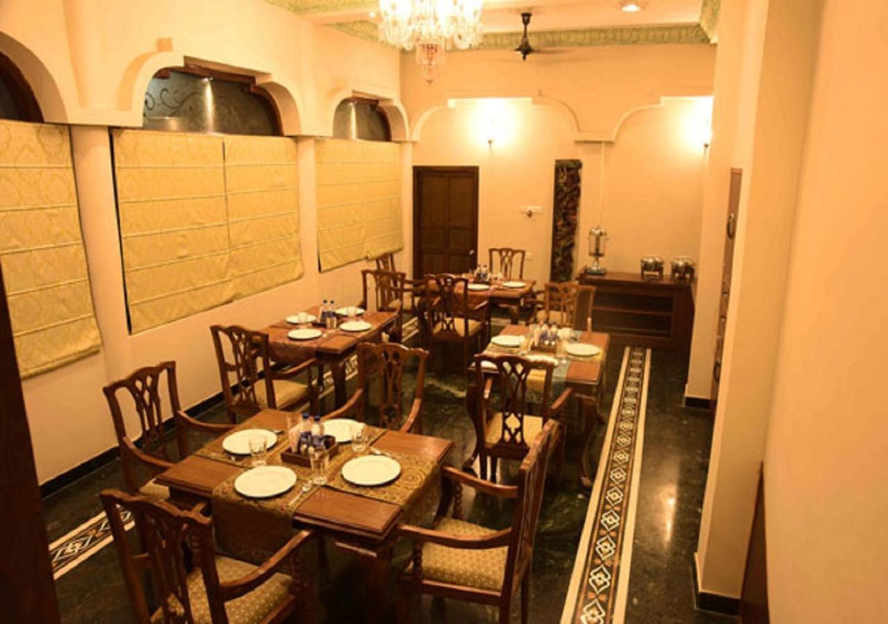 Vijaigarh Kothi - Heritage Boutique Waranasi Zewnętrze zdjęcie